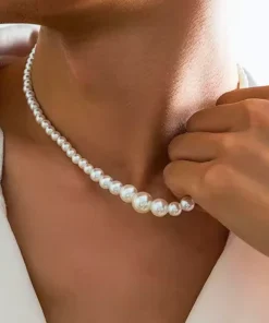 Alternative view of Elena Halskette mit Zuchtperle