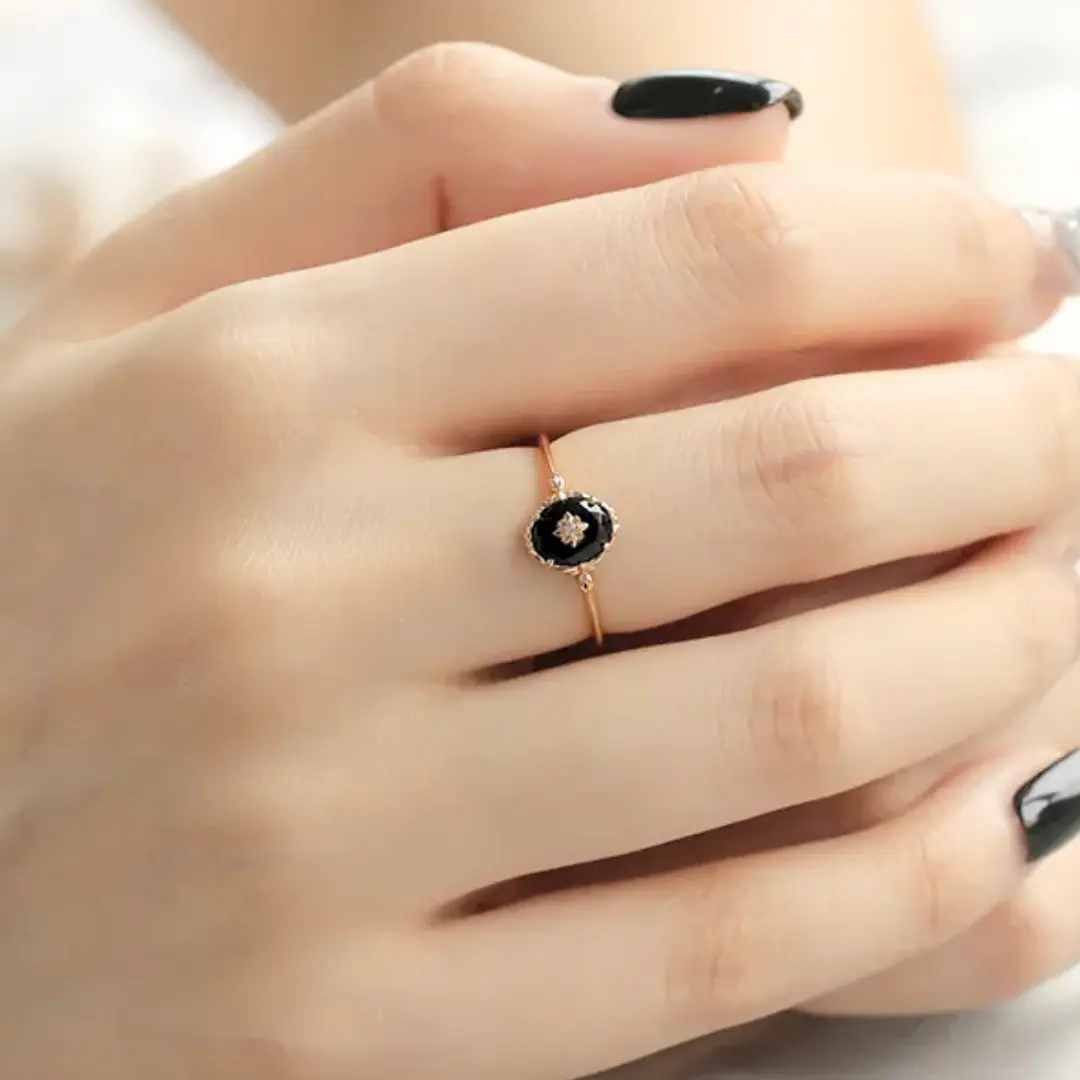 Ring mit schwarzem Stein Juliette – Bild 9